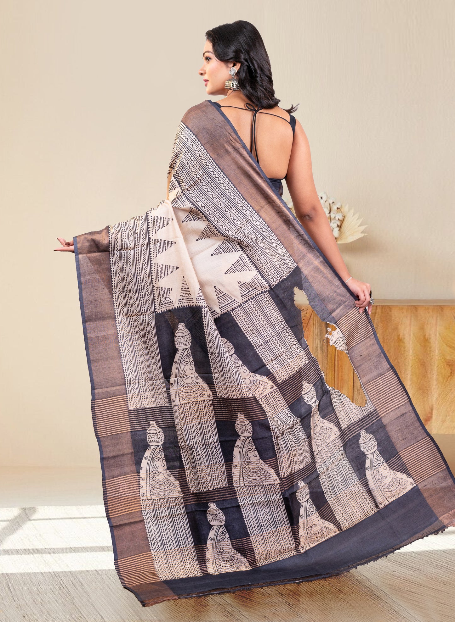 PURE HANDWOVEN TUSSAR SILK SAREE IN OFFWHITE COLOR WITH BLACK HANDPAINTED MOTIFS