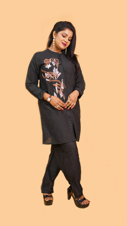 BLACK CO-ORD SET WITH  LACE N MINIMALIST DETAILING IN  COTTON SILK MATERIAL