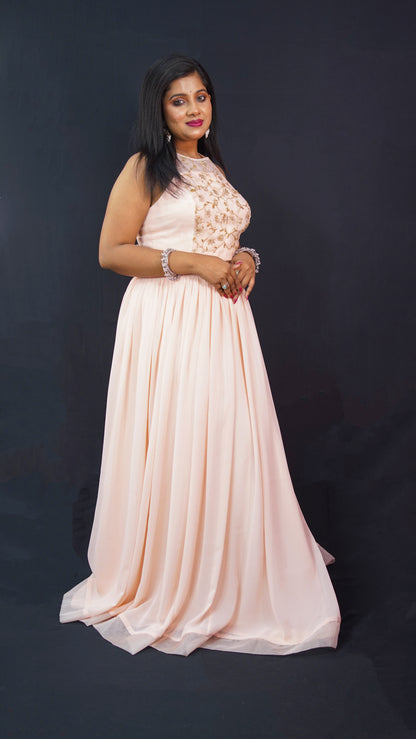 LEHENGA SET WITH HAND EMBELLISHED CONTEMPORARY BLOUSE IN LIGHT PEACH SHADE