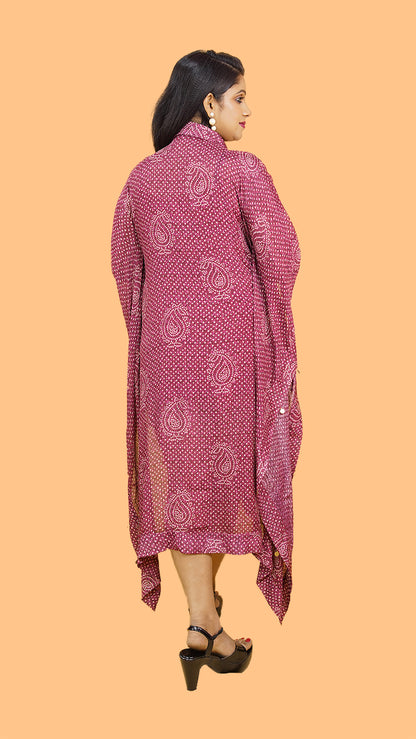 MAGENTA KNOTTED KAFTAN IN TRADITIONAL BANDHEJ FABRIC WTH MINIMALIST DETAILING
