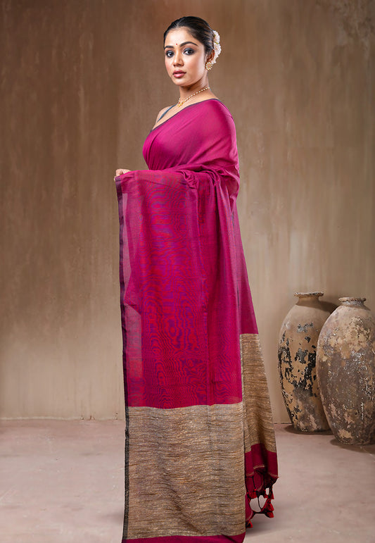 MAGENTA COTTON HANDLOOM SAREE WITH GHEECHA AND TASSEL PALLU