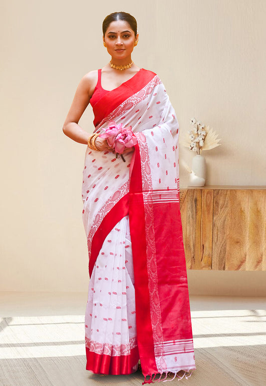 OFFWHITE HANDLOOM COTTON SAREE WITH RED VELVET BORDER AND PALLU