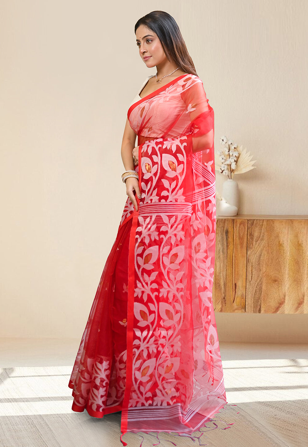 PURE HANDWOVEN MUSLIN SILK SAREE IN RED COLOR WITH OFFWHITE FLORAL MOTIFS